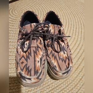 ARIAT Hilo Men's Brown Aztec Southwest Pattern Slip On Canvas Shoes Size 9.5EE